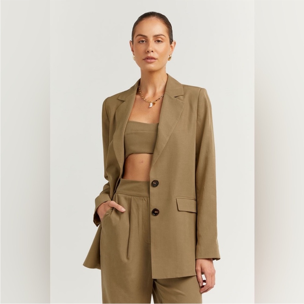 DISSH KARLA FERN TAN/GREEN/KHAKI TENCEL BLEND BLAZER - Size 4.